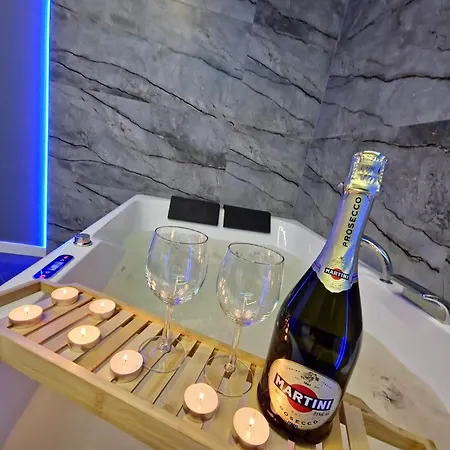 Centrum Jacuzzi Prywatny Parking Klimatyzacja 5